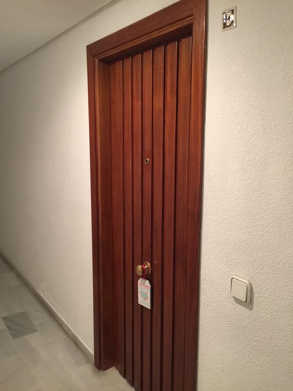 Apartamento Dona Pia 미하스 객실 사진